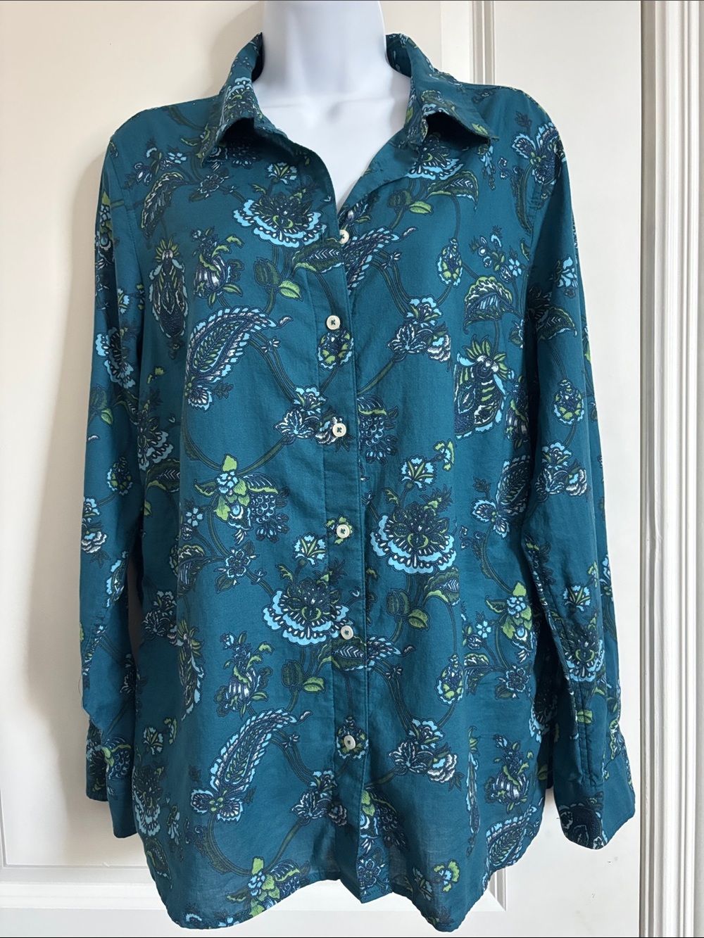 Talbots Teal Floral Button-Up Shirt women’s Casual Shirt M